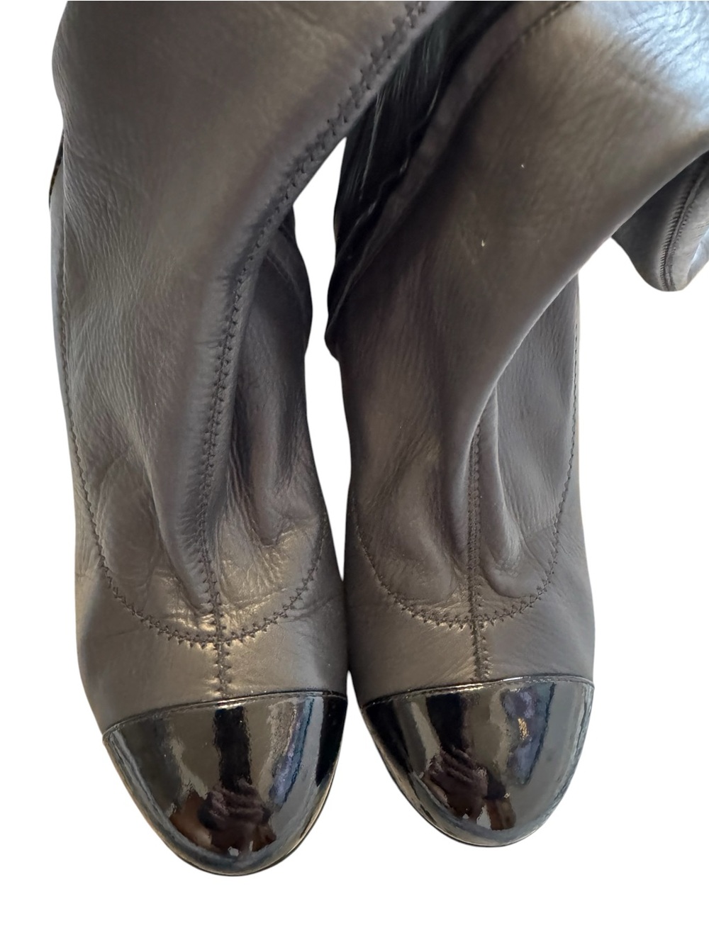 Chanel black leather Over-The-Knee Women's Boot with chain Accent Heel cc logo - Picture 8 of 16
